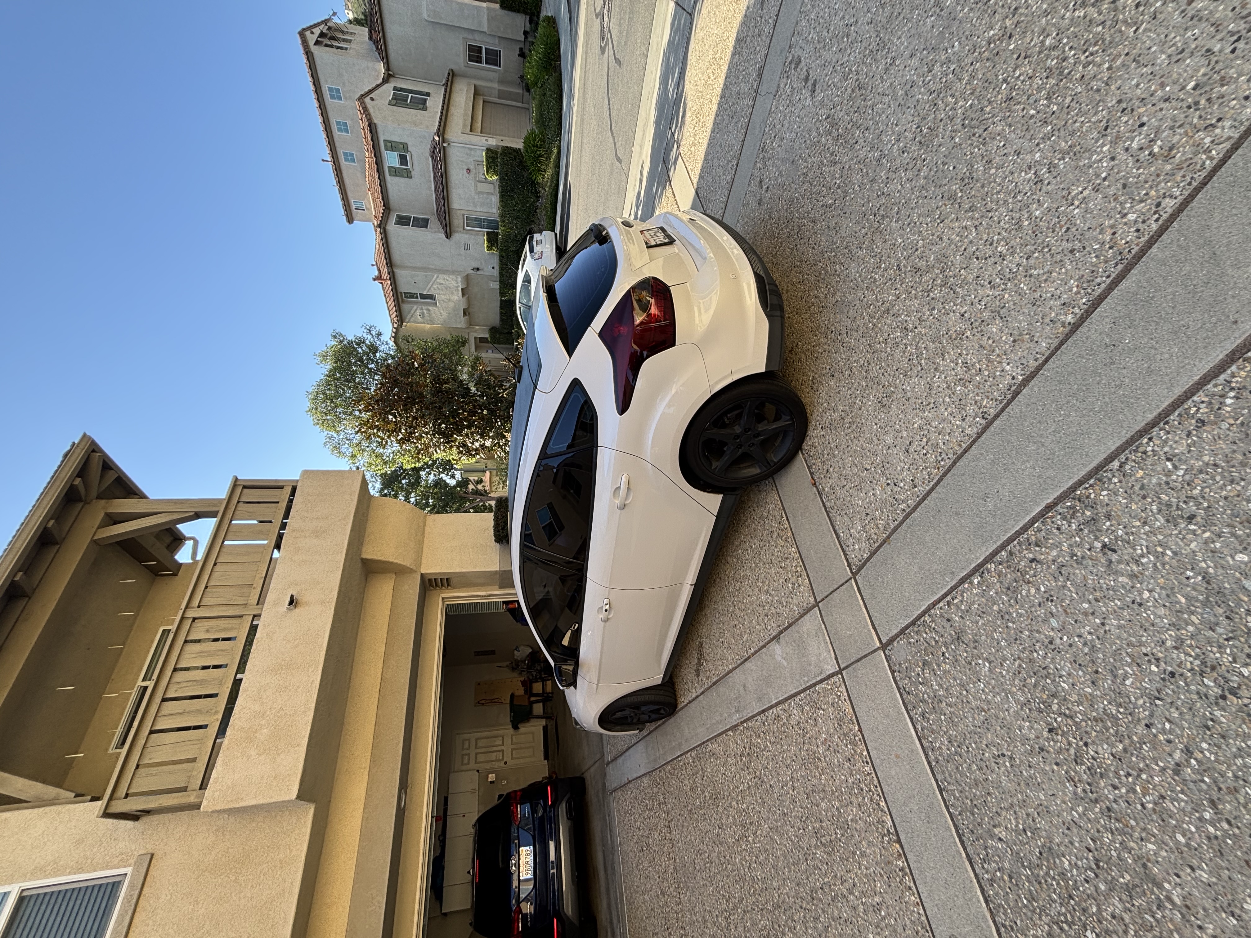 Used 2014 Ford Focus Titanium FWD image 4