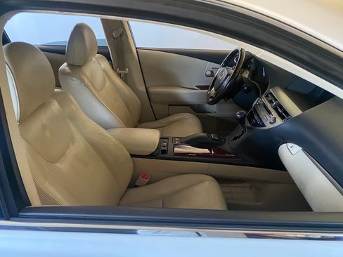 Used 2013 Lexus RX 450h FWD image 11