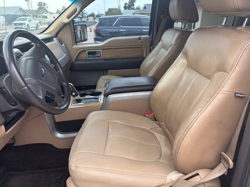 Used 2011 Ford F150 Lariat w/ Lariat Chrome Pkg image 9