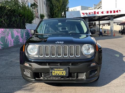 Used 2016 Jeep Renegade Sport w/ Power & Air Group image 11
