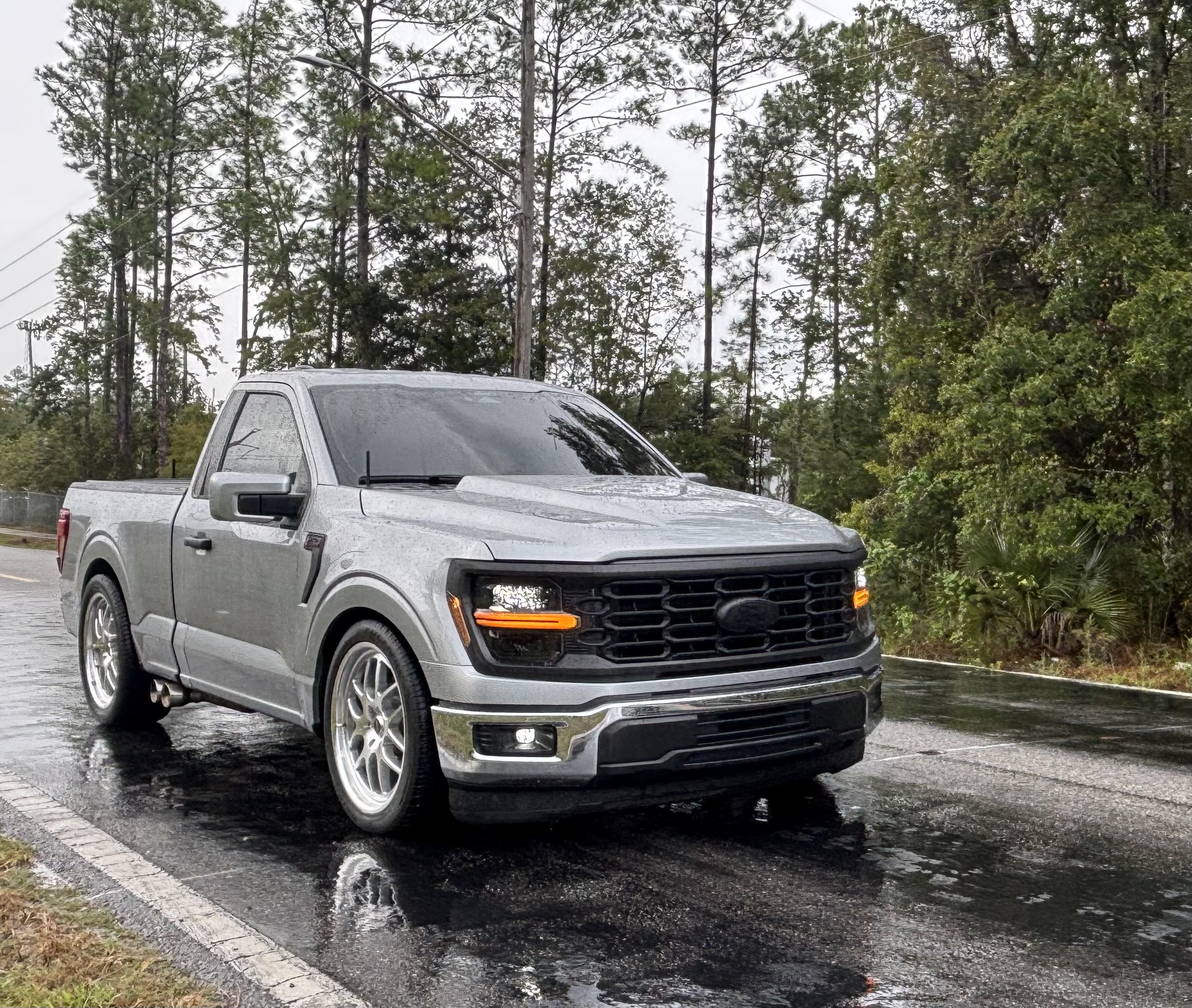 Used 2024 Ford F150 XL w/ Equipment Group 103A High RWD image 19