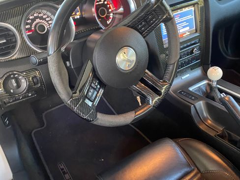 Used 2013 Ford Mustang Shelby GT500 image 18