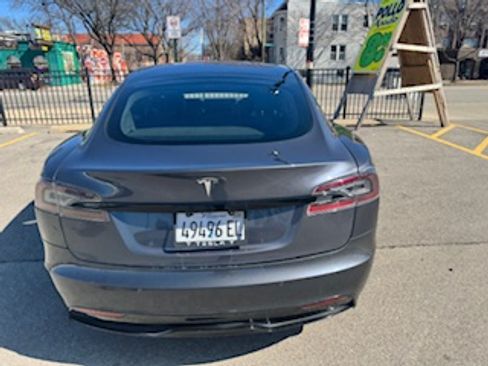 Used 2021 Tesla Model S Long Range image 9