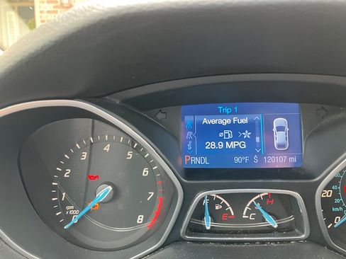 Used 2013 Ford Focus SE FWD image 13