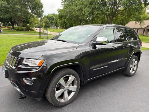 Used 2016 Jeep Grand Cherokee Overland AWD/4WD image 1