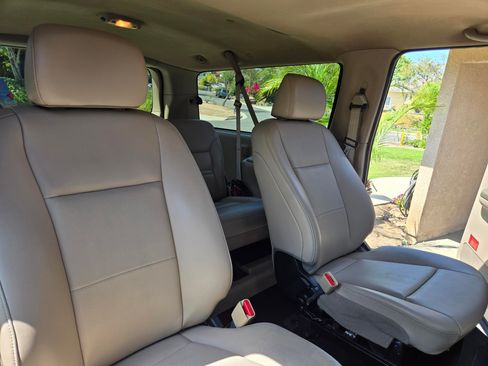 Used 2000 Ford Excursion Limited image 13