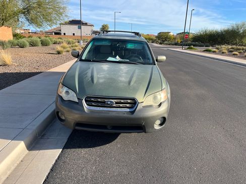 Used 2006 Subaru Outback 2.5i Limited image 2