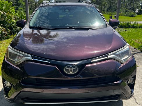 Used 2016 Toyota RAV4 Limited FWD image 1
