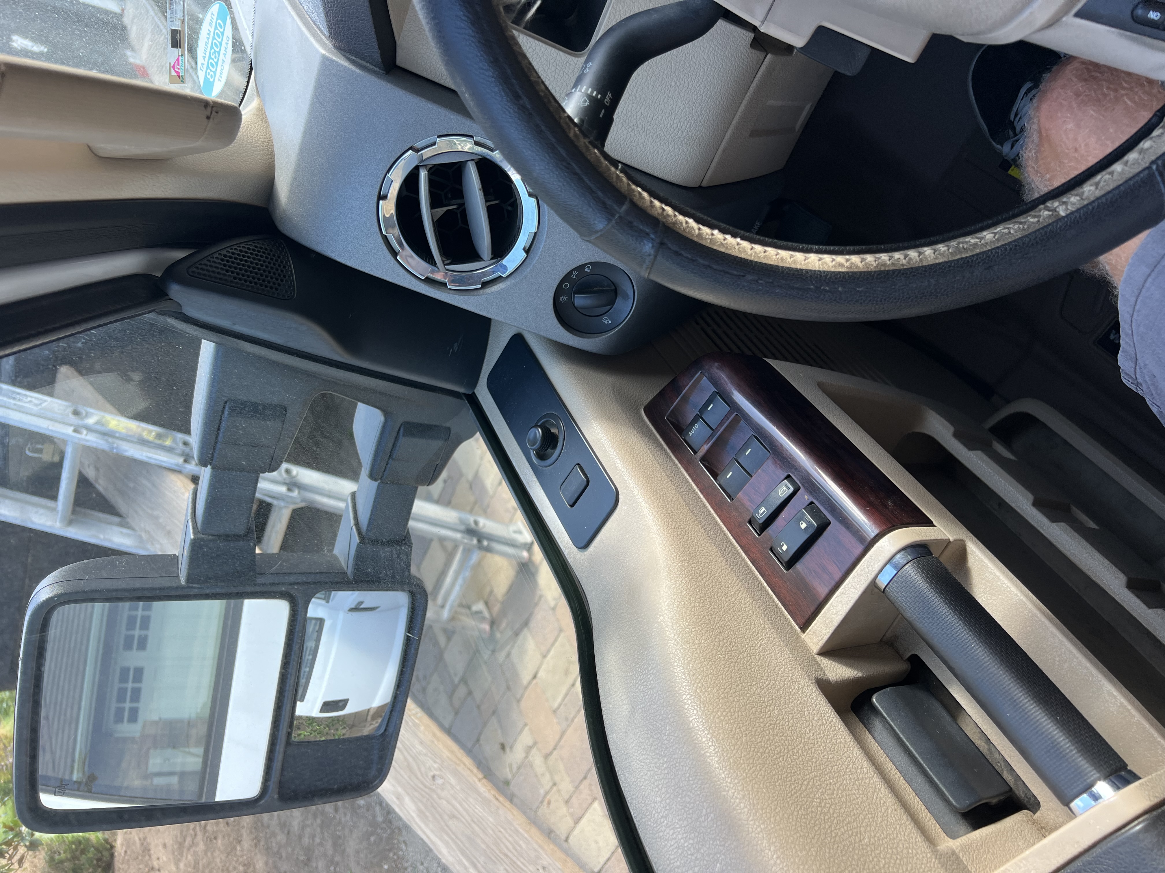 Used 2008 Ford F350 Lariat AWD/4WD image 11