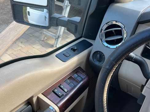 Used 2008 Ford F350 Lariat AWD/4WD image 11