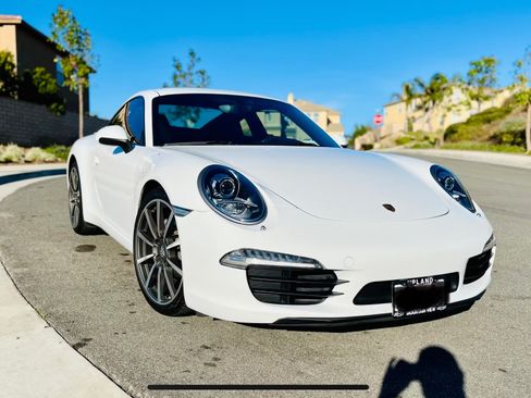 Used 2013 Porsche 911 GT3 RS image 2