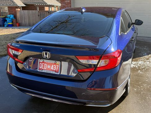 Used 2019 Honda Accord EX-L image 2