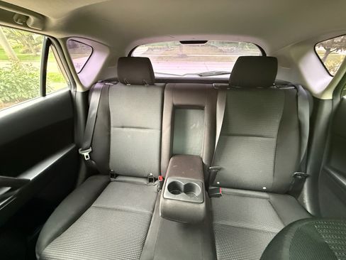 Used 2012 MAZDA MAZDA3 i Touring FWD image 12