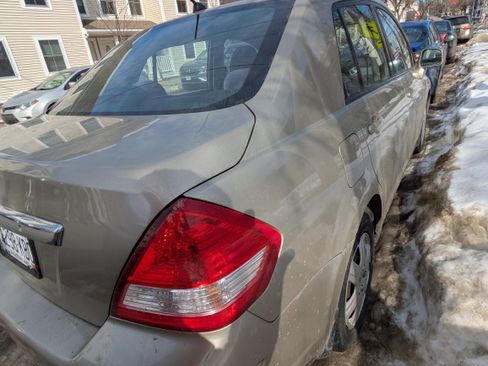 Used 2009 Nissan Versa 1.8 S w/ PWR Pkg image 13