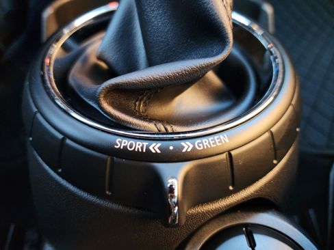 Used 2016 MINI Cooper S image 20