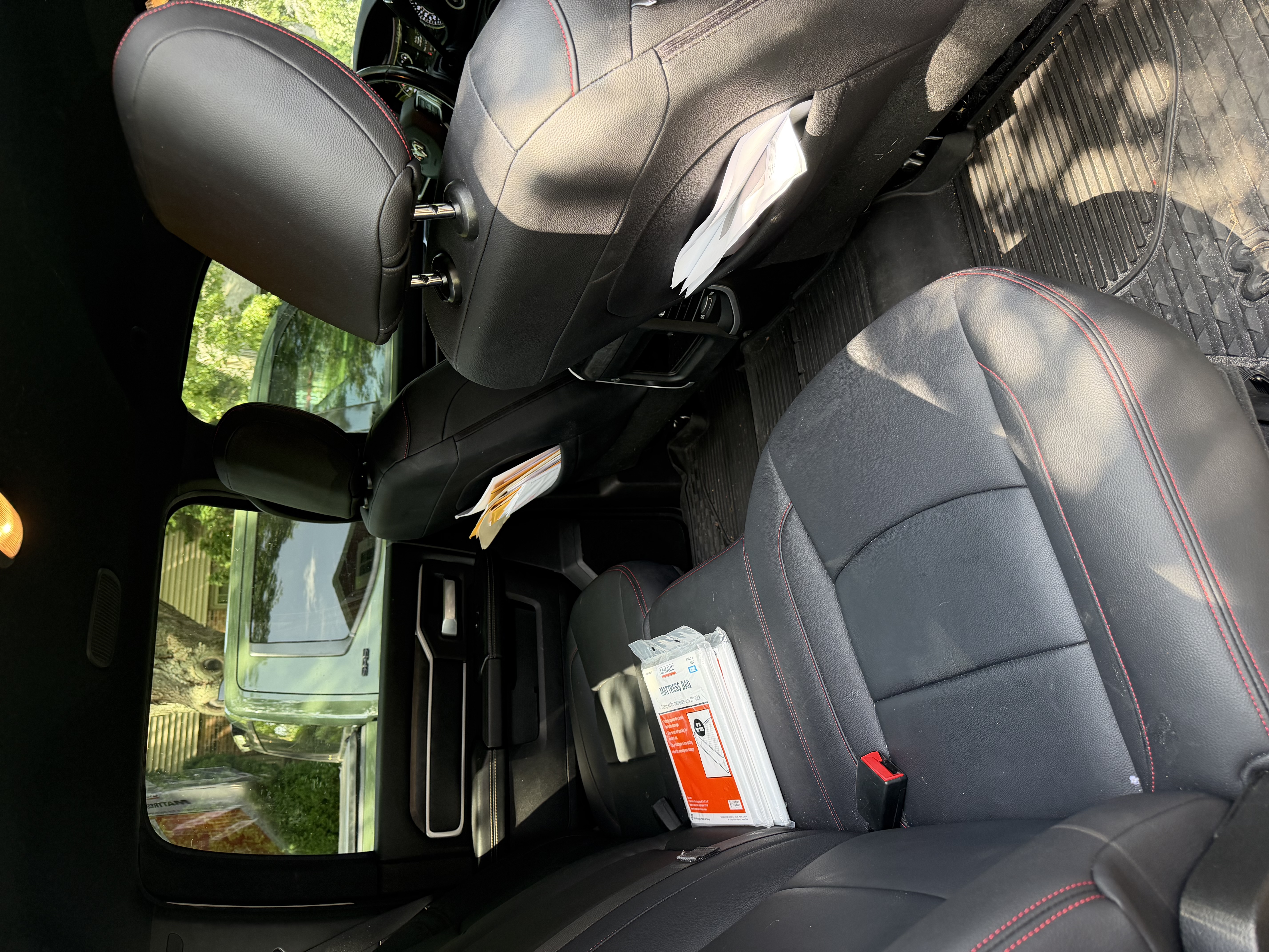 Used 2021 RAM 3500 Big Horn w/ Night Edition AWD/4WD image 11