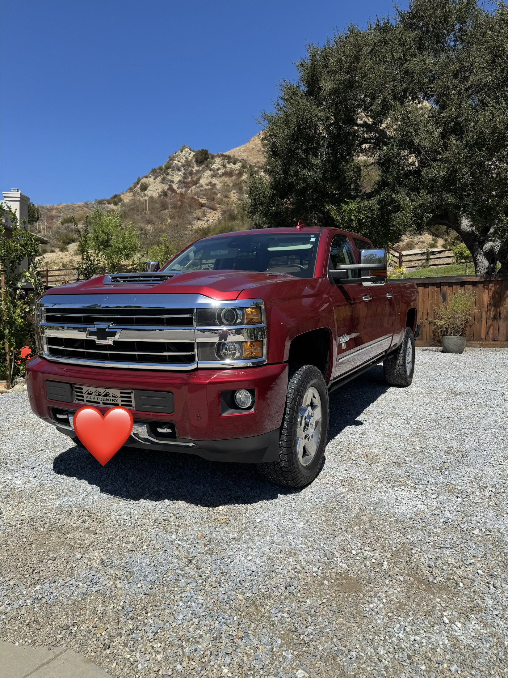 Used 2019 Chevrolet Silverado 2500 High Country w/ Duramax Plus Package AWD/4WD image 16