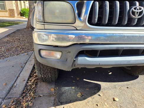 Used 2002 Toyota Tacoma PreRunner image 16