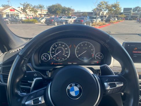 Used 2018 BMW X5 xDrive40e image 12