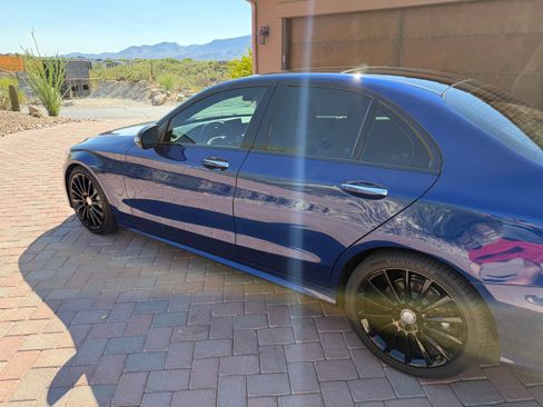 Used 2017 Mercedes-Benz C 300 Sedan image 6
