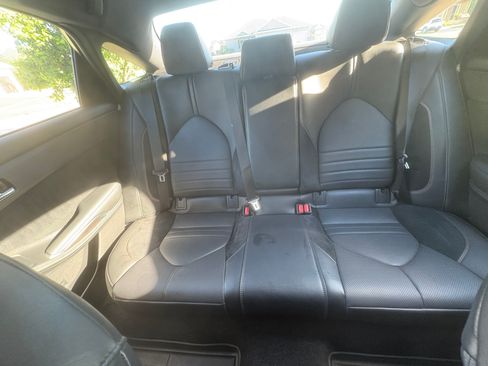 Used 2019 Toyota Avalon XSE w/ All Weather Liner Package FWD image 8