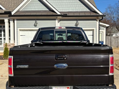 Used 2013 Ford F150 Lariat w/ Mid Equipment Group image 10