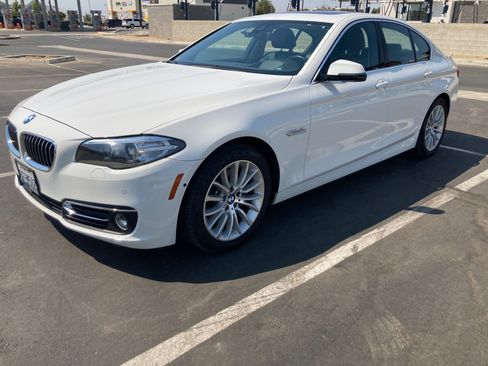 Used 2015 BMW 528i Sedan image 1