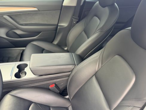 Used 2022 Tesla Model 3 Long Range image 13