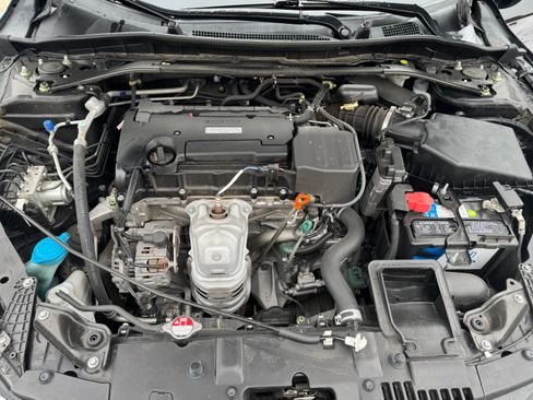 Used 2017 Honda Accord Sport Special Edition image 13