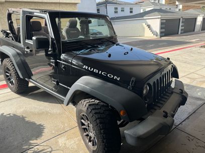 Used 2017 Jeep Wrangler Rubicon w/ Connectivity Group