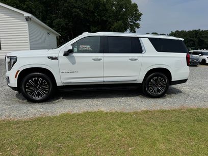 Used 2025 GMC Yukon XL Elevation