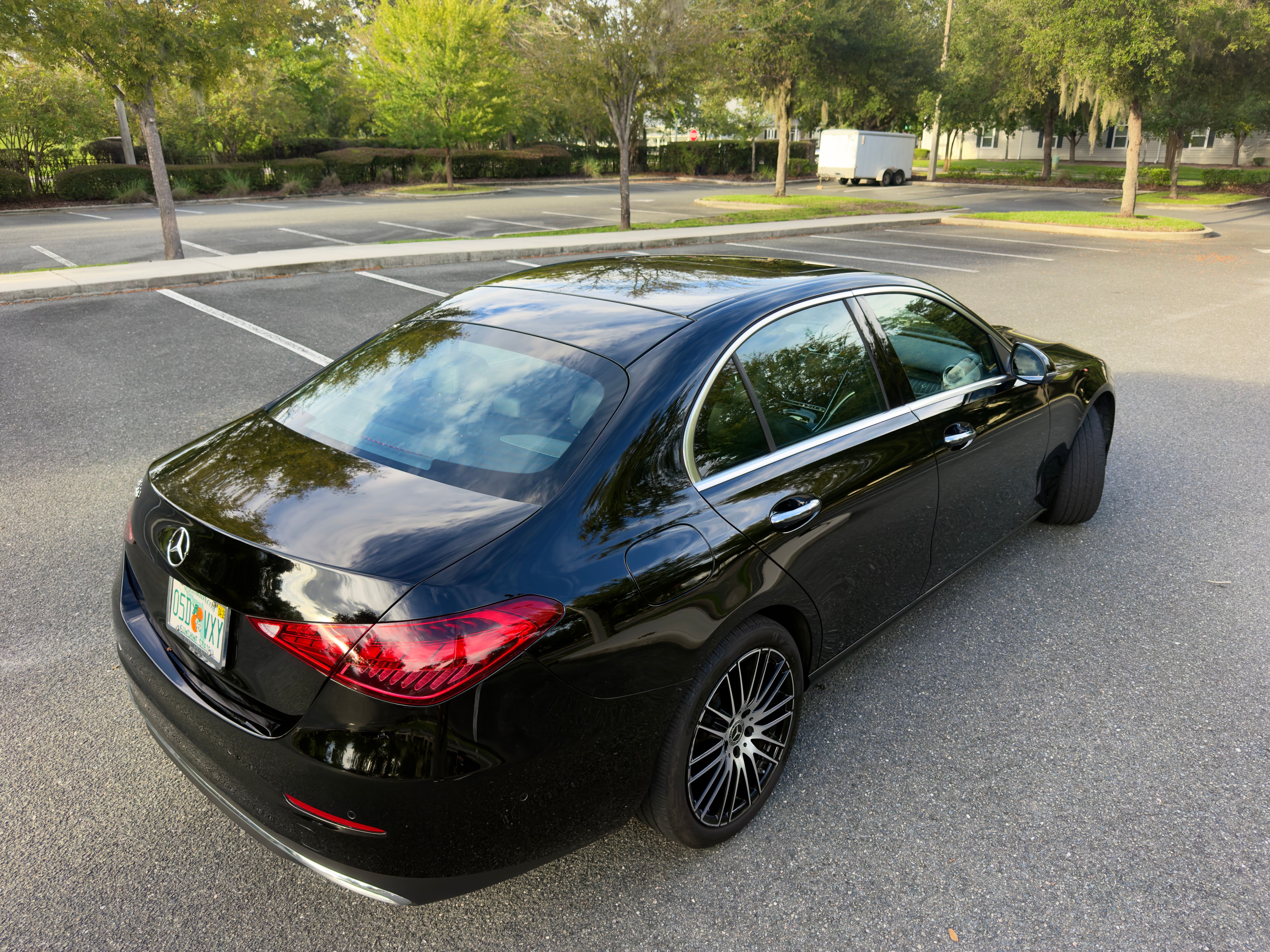 Used 2025 Mercedes-Benz C 300 Sedan image 5