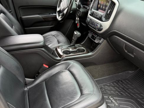 Used 2016 GMC Canyon SLT w/ Driver Alert Package AWD/4WD image 14