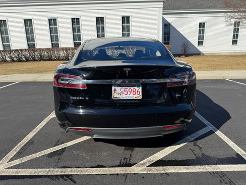 Used 2014 Tesla Model S image 4