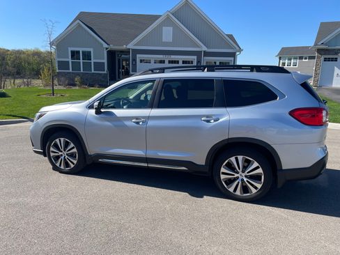 Used 2019 Subaru Ascent Limited w/ Popular Package #2 AWD/4WD image 5