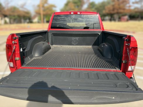 Used 2010 Dodge Ram 1500 Truck ST RWD image 9