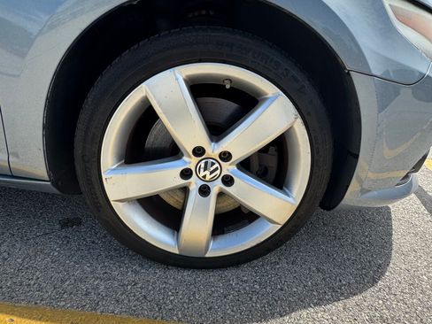 Used 2009 Volkswagen CC VR6 AWD/4WD image 8