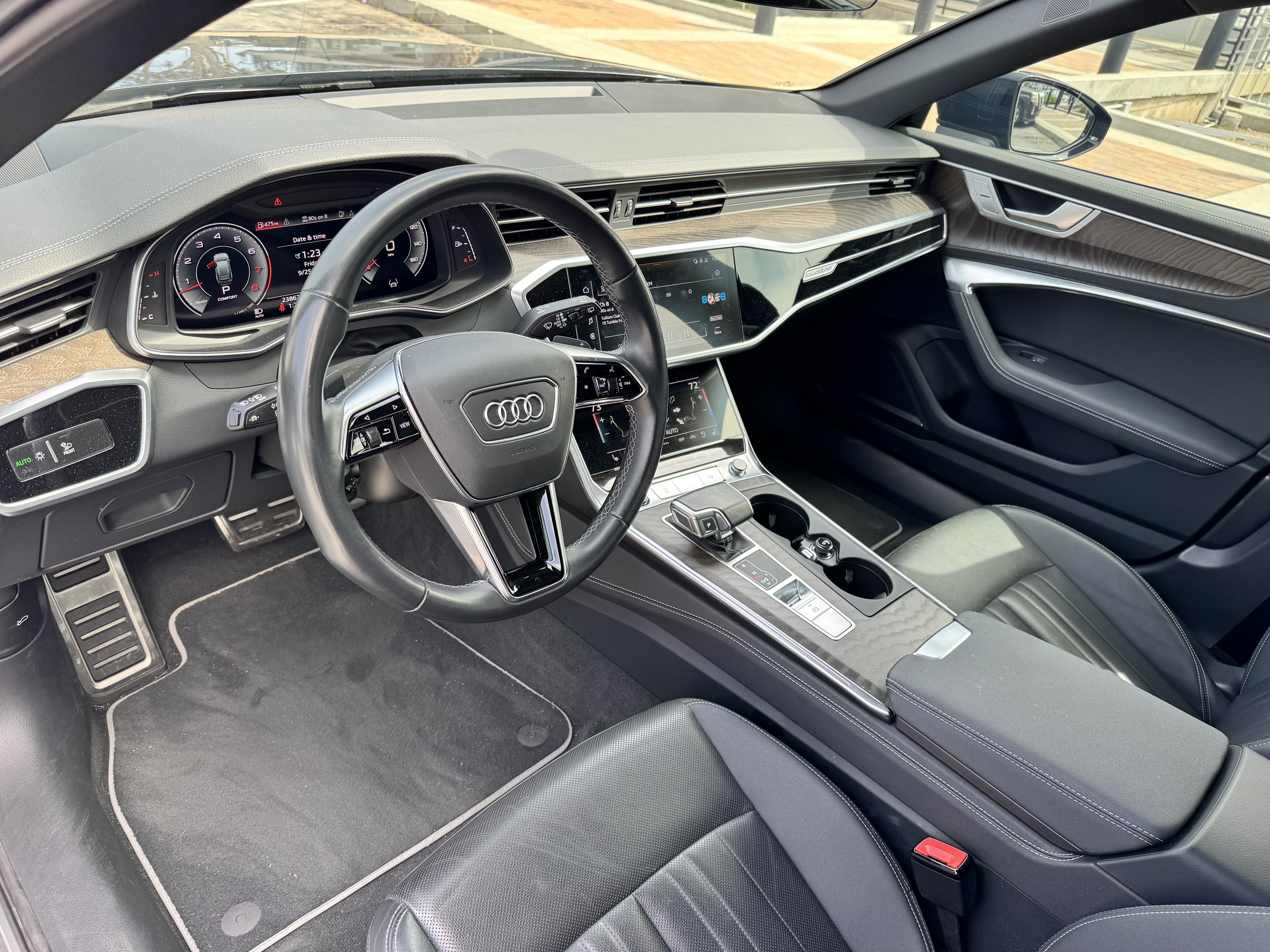 Used 2022 Audi A6 3.0T allroad Premium Plus w/ Executive Package AWD/4WD image 6