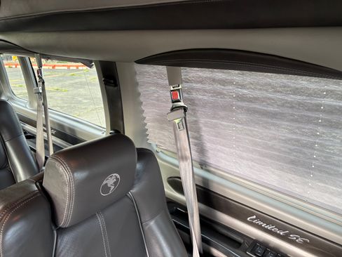 Used 2018 Ford Transit 150 148 Low Roof w/ Exterior Upgrade Package image 22