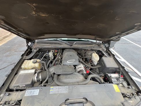 Used 2004 Chevrolet Silverado 1500 4x4 Crew Cab w/ Z71 Convenience Package 2 image 18