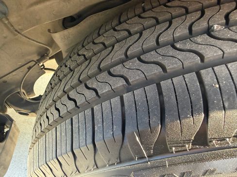 Used 2008 Ford Escape 2WD Hybrid image 18