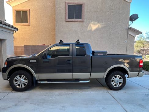 Used 2007 Ford F150 Lariat AWD/4WD image 4