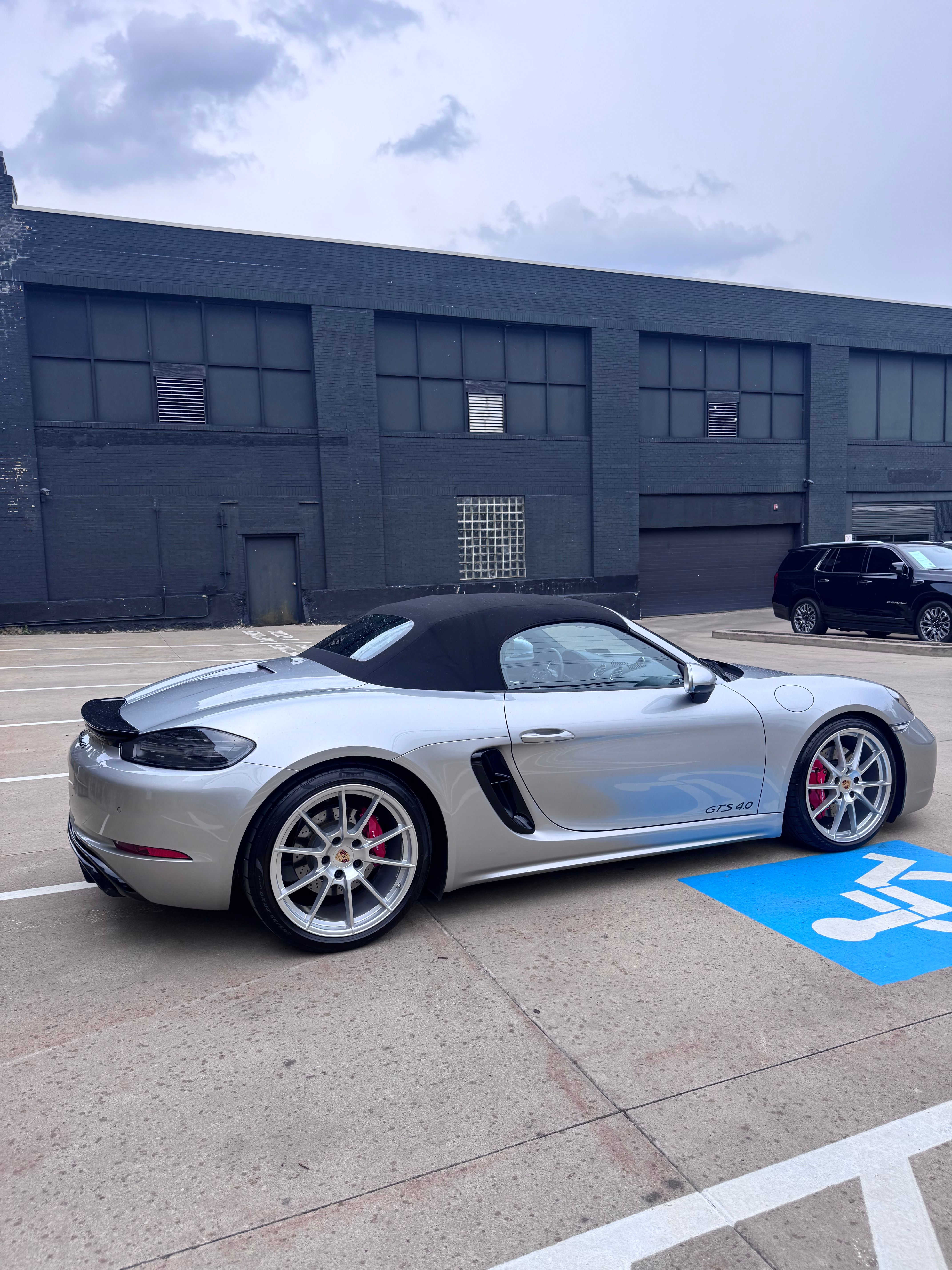 Used 2024 Porsche 718 Boxster GTS RWD image 22