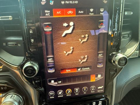 Used 2019 RAM 1500 Limited w/ Bed Utility Group AWD/4WD image 6