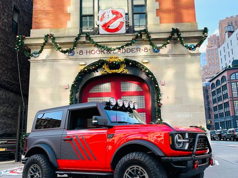 Used 2022 Ford Bronco Wildtrak image 2