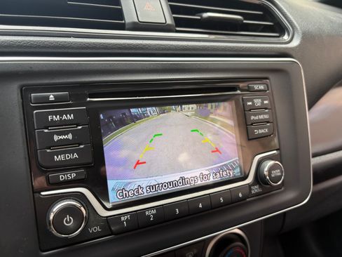 Used 2019 Nissan Leaf S w/ S Charge Package image 11