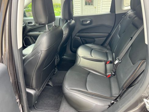 Used 2020 Jeep Compass Limited AWD/4WD image 11