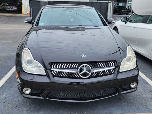 Used 2006 Mercedes-Benz CLS 55 AMG image 5