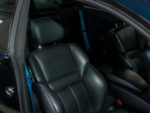 Used 2006 BMW M6 Coupe image 23