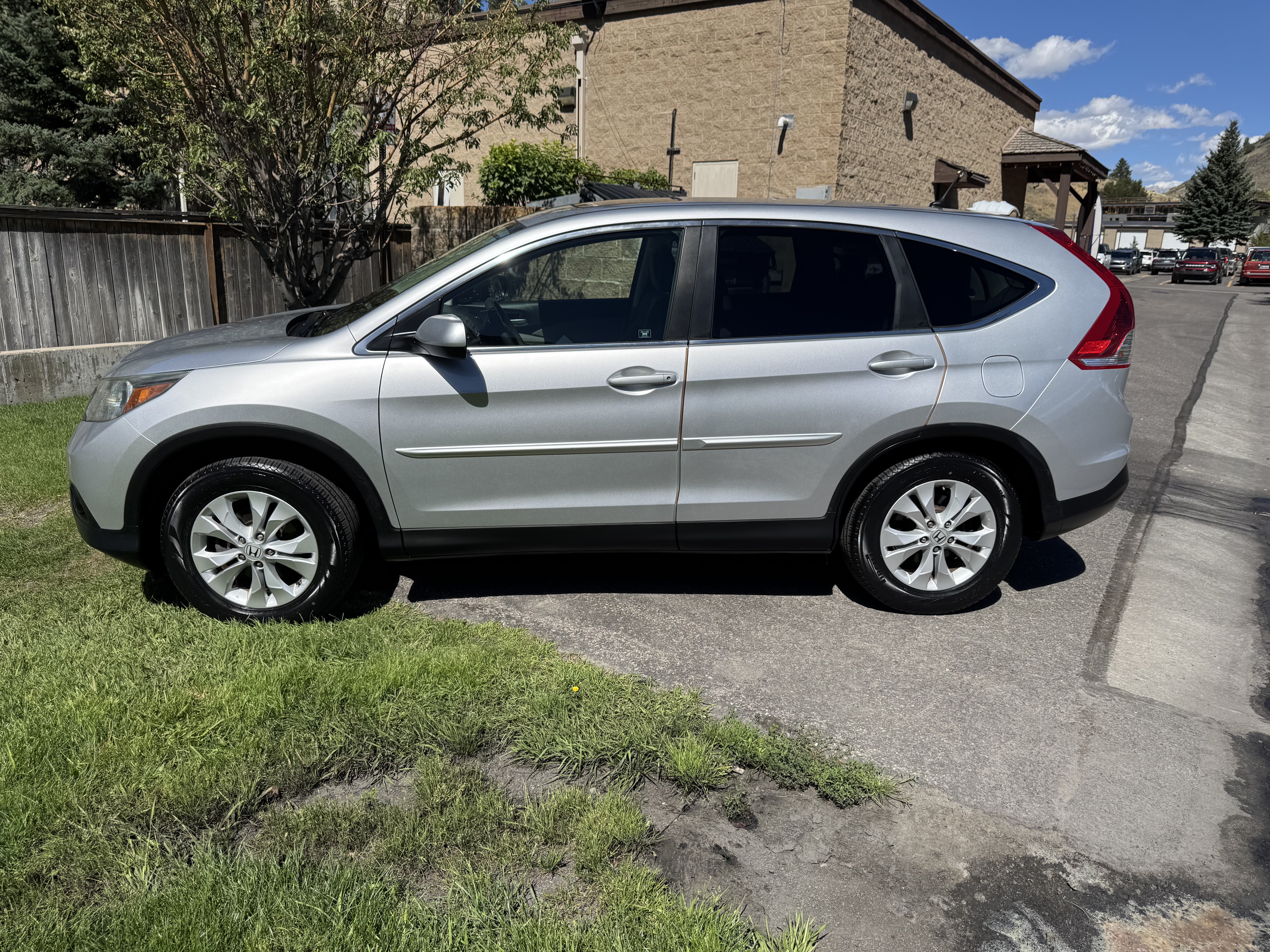 Used 2012 Honda CR-V EX image 9